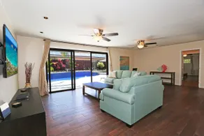 Dieses Haus hat alles - Lage, Pool, Saniert, wenige Schritte vom Kailua Strand - Image 3