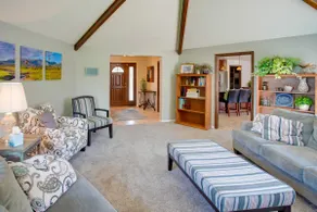 Hike, Golf, Ski & More: Family Home in South Weber - Image 5