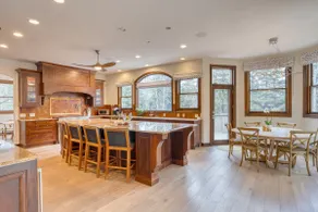 Spacious 5B Home with Fireplace Near Ski Resort - Image 4