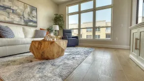 Bridge Park ~ Dublin 1BR/1BA Wonderfully Decorated - Image 3