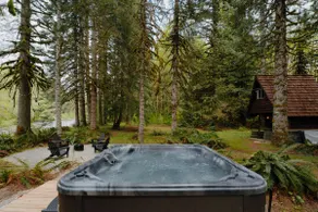 Stonecutter's Cabin - peaceful riverfront retreat - Image 2