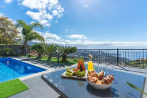 Palm Paradise Villa by AH - Image 2