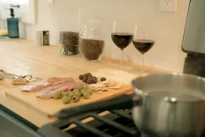 The Suburban Escape | 3BD Perfect for Travel - Image 5