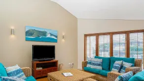 Pipis Apartment 2 2 2 Fletcher - Image 2