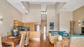 Pipis Apartment 2 2 2 Fletcher - Image 4