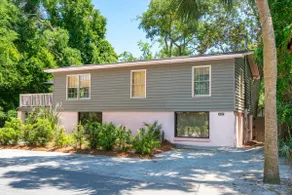 Folly Vacation Vintage Cottage 317 East - Image 2