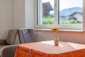 Chambre privée avec internet haut débit, jardin et terrasse | Vue montagne - Image 4