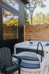 RRG Bourbon Silo Cabin | Hot Tub | Creek View - Image 3