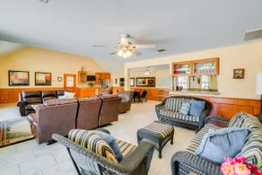Sunrise Cove RC Llc: Lakefront Home w/ 2 Casitas! - Image 5
