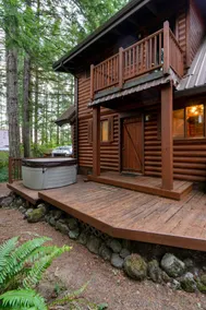 Log Cabin Compound | 6BR/5.5BA | 2 Hot Tubs - Image 3
