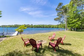 Spacious Lakeside Cabin in Tomahawk - Sleeps 12 - Image 3