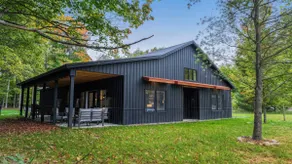Leelanau Day Tripper - Modern Barndominium Retreat - Image 2