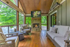 River Cottage of Blue Ridge - Soak Away Your Cares - Image 2
