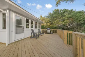 Cypress Cove 3 Bedroom Cottage - Image 3