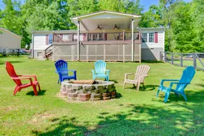 Private Dock: Pet-friendly Home on Lake Sinclair - Image 5