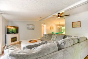 Private Dock: Pet-friendly Home on Lake Sinclair - Image 2