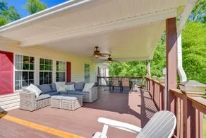Private Dock: Pet-friendly Home on Lake Sinclair - Image 4