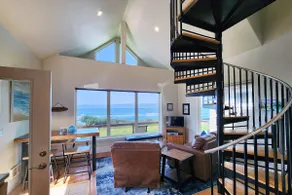Beach Nut ~Ocean Front Cottage! Dog Friendly! - Image 3