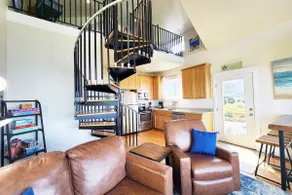 Beach Nut ~Ocean Front Cottage! Dog Friendly! - Image 5