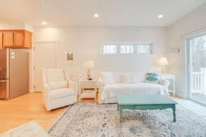 Near Portland trails: Walkable Apartment w/ Deck - Image 4