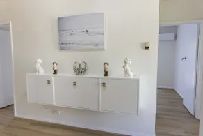 Renovated Three Bedroom House in Prime Werribee Location - Image 3