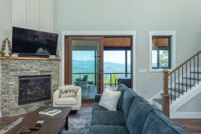 Bear Ridge Retreat | Pets | New Build with VIEWS! - Image 2