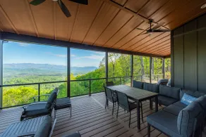 Bear Ridge Retreat | Pets | New Build with VIEWS! - Image 4