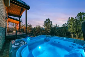 Cactus Canyon Retreat Zion Base Hot Tub Views - Image 2