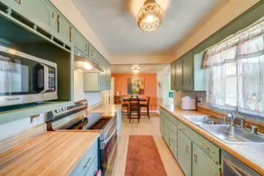 11 Mi to Uofl & Norton Hospital: Louisville Home - Image 3