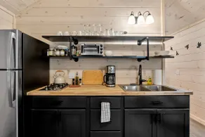 Brewery Farm Retreat : Hawthorne - Image 4