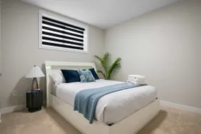 2BR Private Suite! Free Banff Pass - Image 4