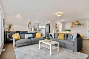 Olde Towne Loft + Walk to Shops + Wi-Fi + Studio - Image 4