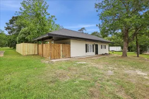 Comfortable 2-Bedroom Rental in Bridge City - Image 2