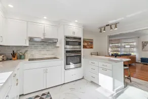 5 Min to Portsmouth | Close to Beach | New Kitchen - Image 2
