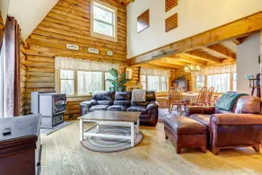 3 Mi to Umass Amherst: Peaceful New England Cabin - Image 5