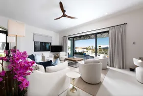 Suites, Beach Club Access, Ocean View, Private Poo - Image 4