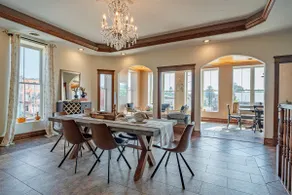 Downtown 2 Story Loft w/6bdrms-walk to everything! - Image 5