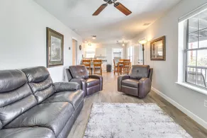 Walk to Dtwn Show Low: Townhome w/ Balcony - Image 5