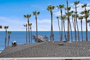 Lux Oceanview Retreat with Bikes and Walk to Beach - Image 4