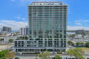 NEW 1BR in Miami Beach, Walk to Beach, Resort - Image 3