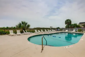 1 Mi to Barefoot Landing: Condo w/ Pool Access! - Image 2
