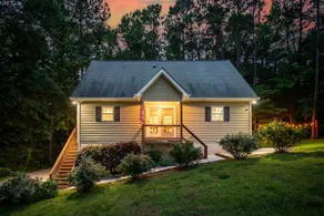 Kerr Lake Escape - Private Dock - Game Room - Image 3