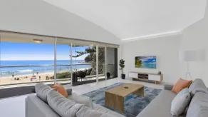 Soundwaves 2 - Avoca Beachfront - Image 3
