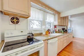 Walk to Bay & Ocean: Pet-friendly Surf City Apt - Image 2