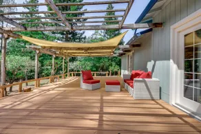 Pool & Deck: Wine Country Hideaway in Middletown! - Image 2