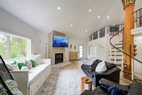 Secluded Ontario Lakehouse | Starlink+Night Skies - Image 3