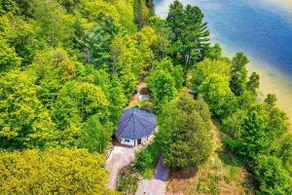 Secluded Ontario Lakehouse | Starlink+Night Skies - Image 5