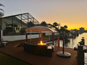 New!Dockside Dream-Heated Salt Pool, Walk to Beach - Image 3