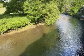 Riverbank Cottage River Ehan Double Balcony - Image 3