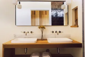 Post Oak 3 • Luxury Nature Cabin outside Austin - Image 3